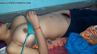 Indian Anty With A Plump Pussy Gets Tired