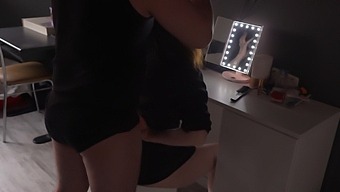 Husband Gives Wife A Blowjob In Shower For Hair Coloring