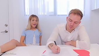 My Tutor'S Face Fucking And Pussy Pounding During A Study Break